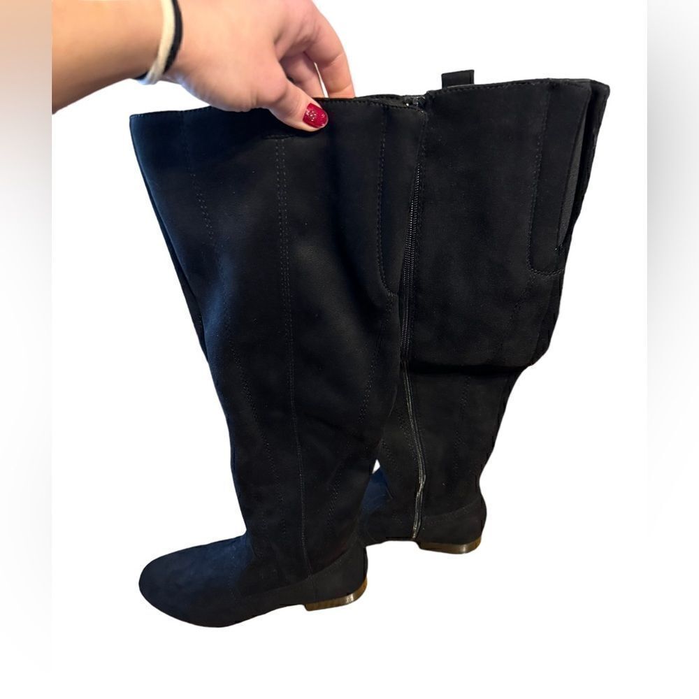Black Tall boots